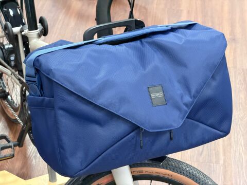 Electric Zip Bag Large - Navy