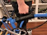 Händel Brompton Transporthilfe Handgriff